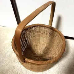 竹行李 鳥越の竹細工 すず竹 約40cm×60cm 高さ23cm ② - メルカリ