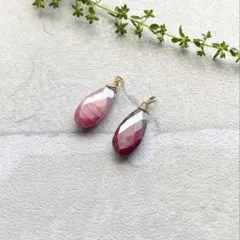 14kgf/天然石バイカラームーンストーンのドロップピアスチャーム✩.*˚