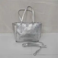 ★コールハーン COLE HAAN シルバー系 レザー トートバッグ レディース