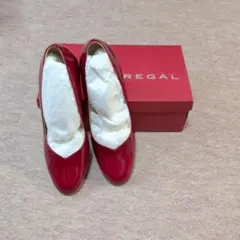 ［新品］REGAL エナメルパンプス レッドのサムネイル