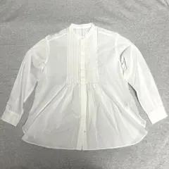 BARNEYS NEW YORK パールボタン ピンタックブラウス - メルカリ