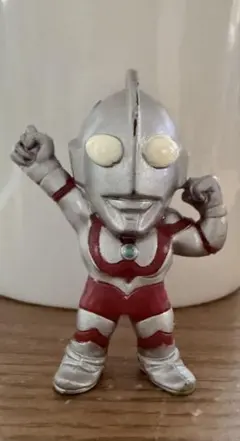 ウルトラマンキッズ ルーキィ クリップフィギュア 当時品 - メルカリ