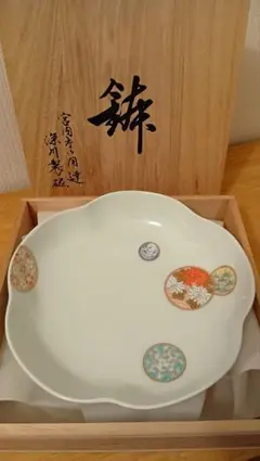 【新品・未使用】深川製磁寿赤絵　梅型銘々皿揃(5枚)★メルカリ便 2025年最新】深川製磁 寿赤絵 梅型皿の人気アイテム - メルカリ