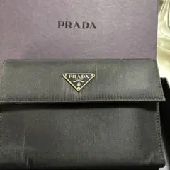 PRADA 三つ折り財布 ブラックのサムネイル