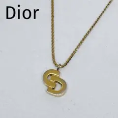 Item thumbnail for item f3b19f5f-a90c-439a-a77f-ca883f306d34