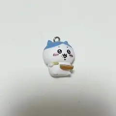 ちいかわ たべものいっぱいマスコット2 ハチワレ