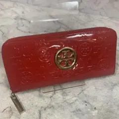 トリーバーチ オレンジ色 ジッパー式長財布 ショッパー付き - メルカリ