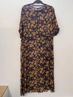 PAR ICI / カーネーション柄シアーワンピースのサムネイル