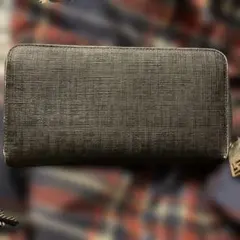 ト*ル様 Fendi 長財布 グレー