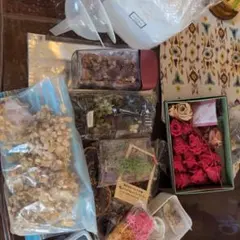 ドライフラワーと装飾素材セット