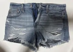 AMERICAN EAGLE ダメージショートパンツ