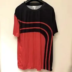 新品未使用　ザノースフェイスの様な赤黒Ｔシャツ　L
