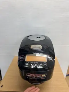 ZOJIRUSHI 圧力IH炊飯ジャー NP-BL10 本体2024年 - メルカリ