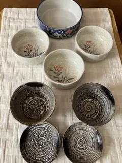 ★桔梗柄中鉢・小鉢セット　お茶碗小皿セット❣️お値下げ‼️