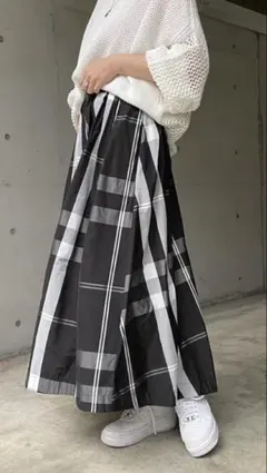 【DouDou】美品 フレア ロングスカート チェック ブラック フリーサイズ