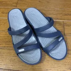 Crocs サンダル パトリシア ネイビー ❗️W6のサムネイル