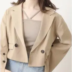 新品未使用 Ray Cassin ショートジャケット 袖下開き ベージュのサムネイル