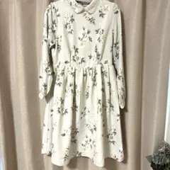 earth 花柄ワンピース