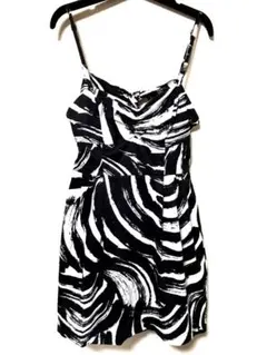 【FOREVER21】フォーエバー21 モノトーンワンピース バックリボン