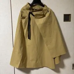 【adidas】レディース　フレアスカート