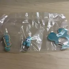 TWICE LOVELYS ミナ アクリルカラビナフロッキーマスコットガチャ