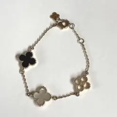 プラスヴァンドーム　クローバーブレスレット　ゴールドカラー