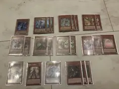 遊戯王　クオシク　サイレントマジシャンLV8　25th 光の黄金櫃デッキのサムネイル