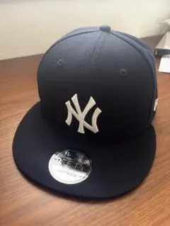カジュアルクラシック ニューヨーク・ヤンキース ブラック × ホワイト