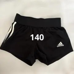 美品　adidas 黒140 ランニングショートパンツ