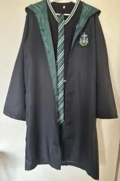 ハリーポッター　スリザリン　ローブ　ベスト　ネクタイ３点セット