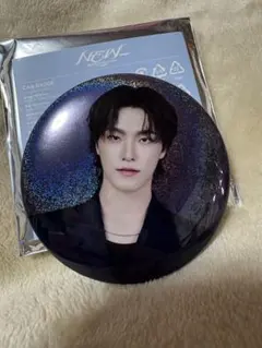 SEVENTEEN WORLD TOUR NEW_ ディノ 缶バッジ