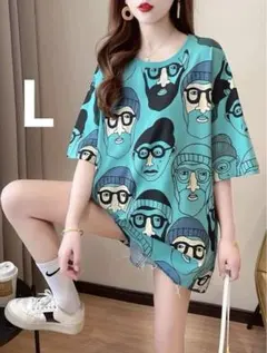 ブルーオーバーサイズTシャツ顔プリント　L 可愛い　お洒落　カジュアル　新品