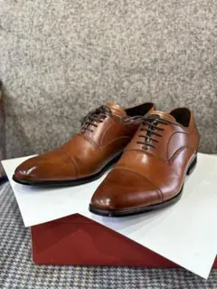 via MADRAS ブラウンレザー ビジネスシューズのサムネイル