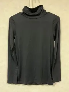 UNIQLO  長袖ヒートテック150  アンダー　インナー　黒　薄地