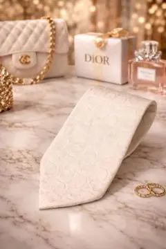 Christian Dior アイボリー ネクタイ