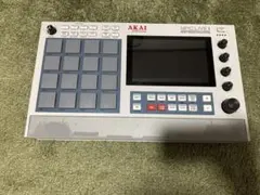 AKAI MPC2000XL サンプラー - メルカリ