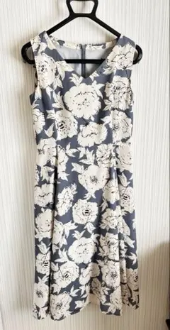 ANAYI 花柄 ノースリーブ ワンピース ひざ丈