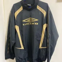 umbro アンブロ ピステ 長袖 ブラック ゴールド L 上下セットのサムネイル