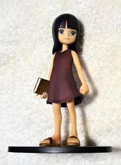 ワンピース フィギュア 少年期 ニコ・ロビンのサムネイル