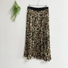 ケービーエフ◇ロング丈ラップスカート【F】プリーツ 幾何学模様 ウエストゴム