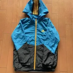 adidasフード取外しウインドブレーカー140cm