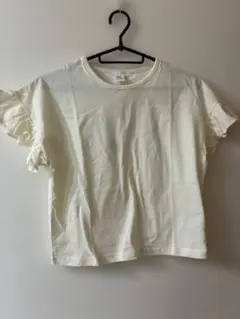 フリル付きオフホワイト色半袖Tシャツ140cm