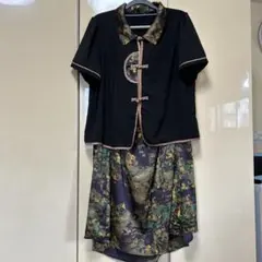 黒と花柄の半袖セット