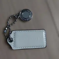 COACH チャーム キーホルダー ホワイト