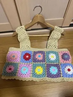 かぎ針編み　ぷっくりお花のビスチェ　ハンドメイド