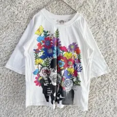 《美品★》スカラー　scolar 猫とお花のTシャツ　ボリューム袖のサムネイル