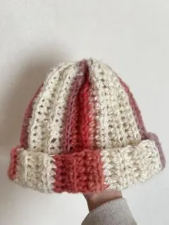ニット帽 ビーニー 編み物 ハンドメイド 一点物 ピンク 白