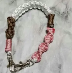 ハンドストラップ パラコード