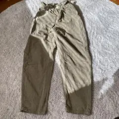 ZARA パンツ・コーデュロイ