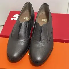 【未使用】ing イング　グレーメタリック　ブラウン系　レザーパンプス　23.5